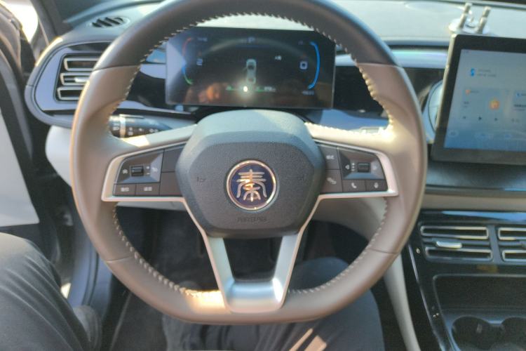 Used BYD Qin PLUS 2024 HONOR Edition DM-i 55KM Leading Model
