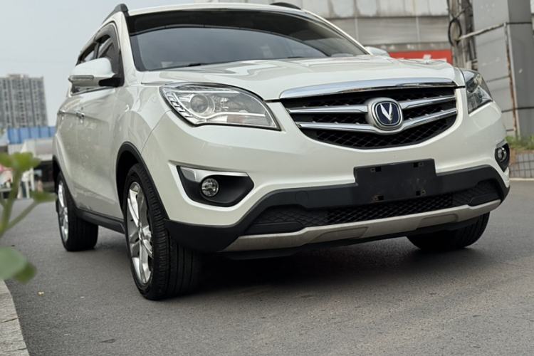 Used Changan CS35 2015 1.6L Automatic Luxury Model China IV Standard
