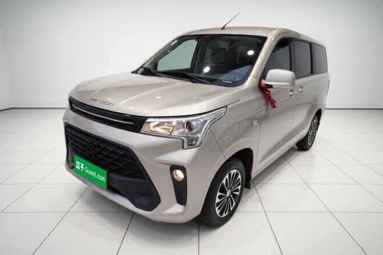 Used Dongfeng Fengon 380 2022 1.5L Comfort-Class Passenger Vehicle (Steel Spring) with 7 Seats