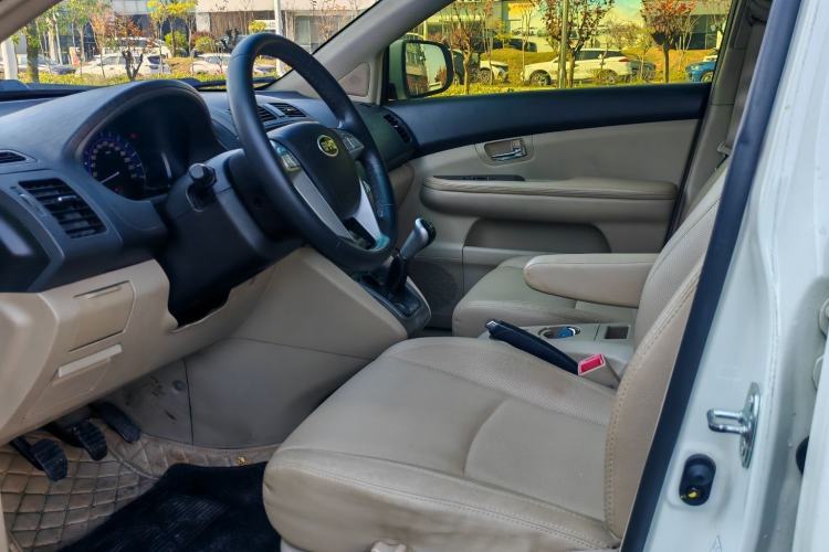 Used BYD S6 2014 2.0L Manual Luxury 5-Seater