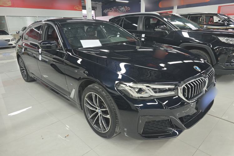 Used BMW 5 Series 2022 Second Facelift 525Li M Sport Package
