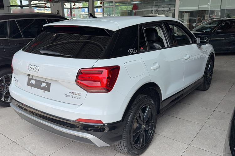 Used Audi Q2L 2018 35 TFSI Fashion Dynamic Version China V Emission Standard
