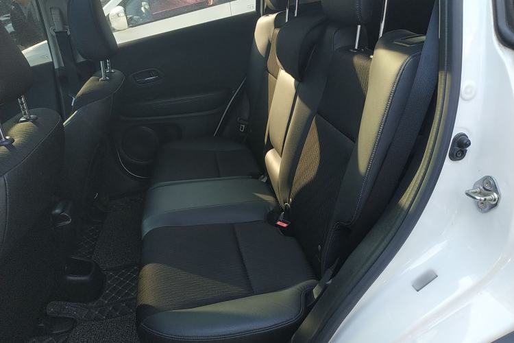 Used Honda Vezel 2020 1.5L CVT Pioneer Edition