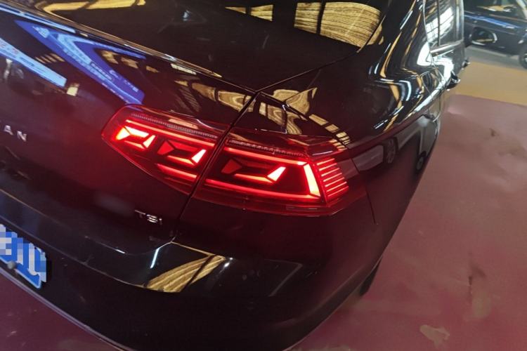 Used Volkswagen Magotan 2023 2 Million Units Commemorative Edition 330TSI DSG Luxury Version