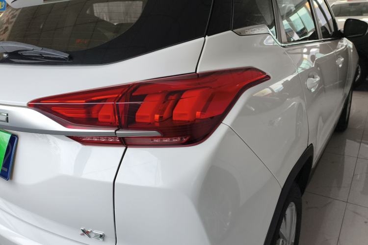Used BAIC Beijing X3 2019 1.5L Manual Glory Edition

