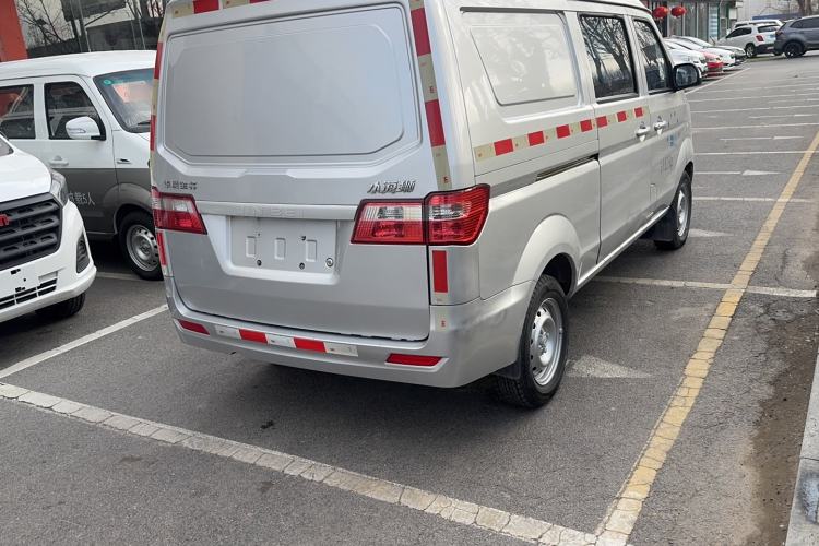 Used Jinbei Hiace X30 2019 1.5L Van Standard Model China VI SWC15M
