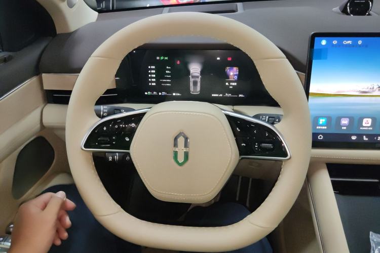 Used Hima AITO M7 2024 1.5T Intelligent Driving Rear-Drive Pro Version 5 Seats
