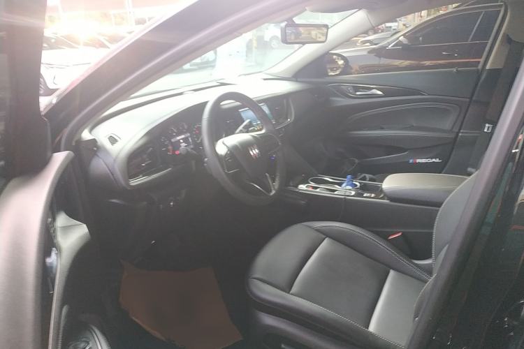 Used Buick Regal 2024 25T Deluxe Edition