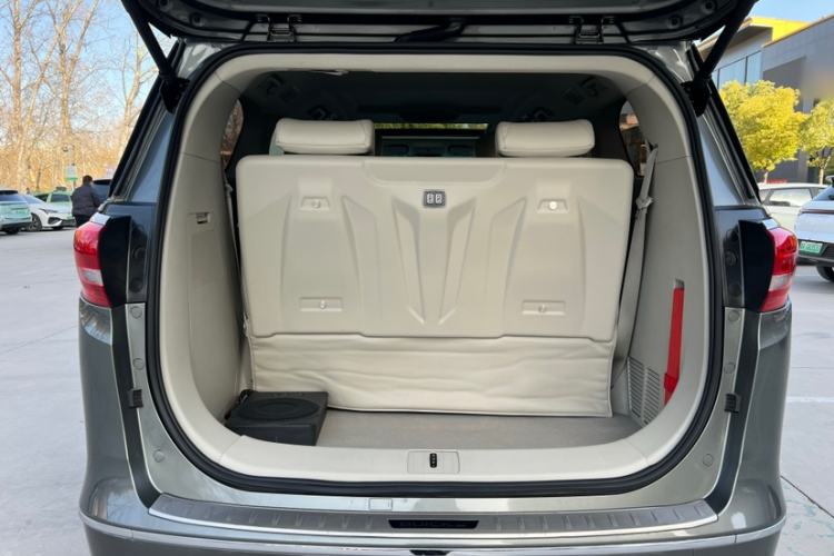 Used Buick GL8 2018 ES 28T Comfort Model China VI Standard
