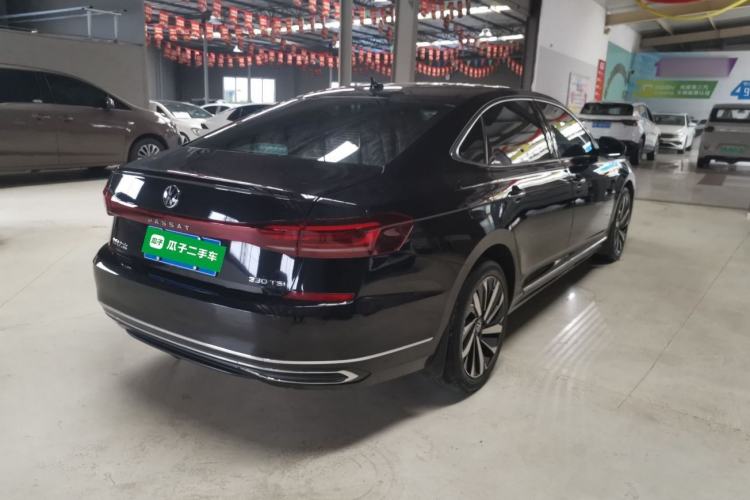 Used Volkswagen Passat 2022 330TSI Starry Luxury Edition
