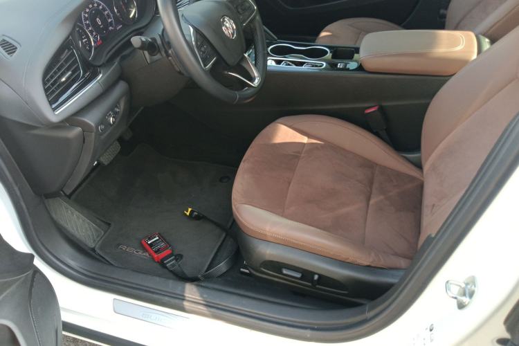 Used Buick Regal 2020 552T Luxury Version
