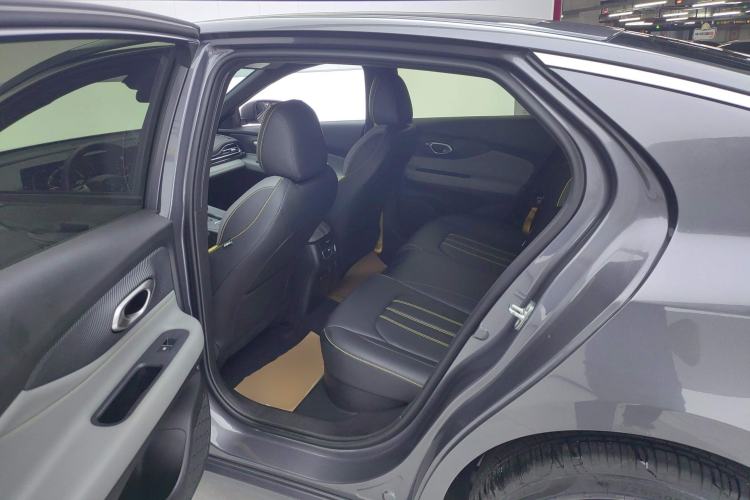 Used GAC Trumpchi EMPOW 2023 Shadow Leopard H High-Energy Hybrid Edition
