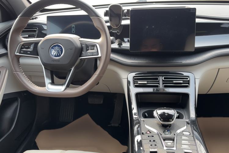 Used BYD Qin PLUS 2023 Champion Edition DM-i 55KM Leading Model