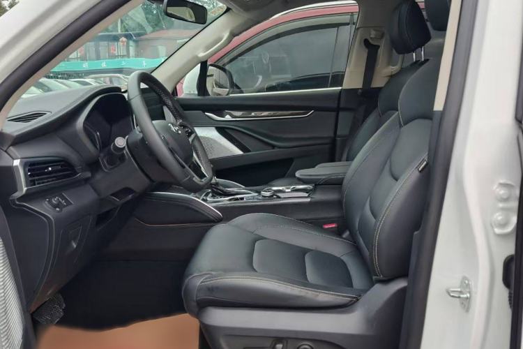 Used SAIC MAXUS D90 2017 2.0T Automatic All-Wheel Drive Sirius
