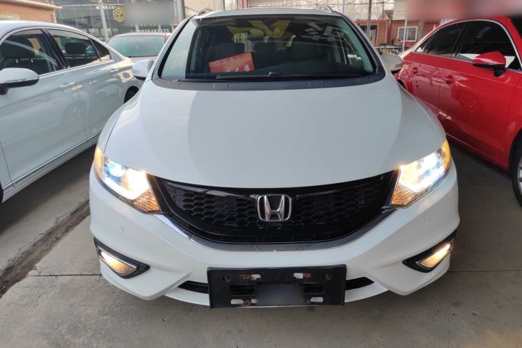 Used Honda Jade 2016 1.8L Automatic Comfort Elite Version 5 Seats
