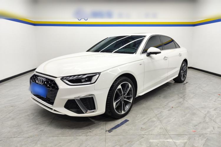 Used Audi A4L 2022 40 TFSI Fashion Dynamic Model
