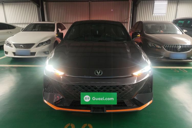 Used Changan UNI-V 2024 1.5T Prestige Sport Edition
