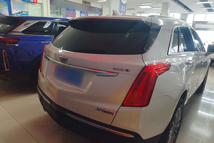 Used Cadillac XT5 2018 25T Luxury Model