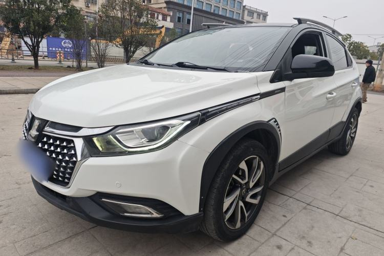 Used Luxgen U5 SUV 2017 1.6L CVT Prestige Edition