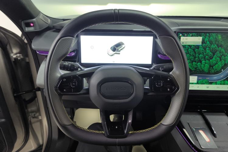 Used Lynk & Co 08 EM-P 2023 245km Ultra-Long Range Halo
