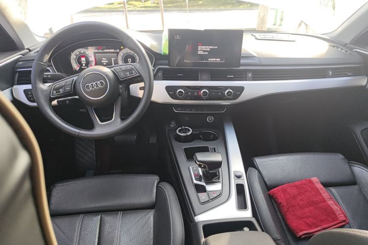 Used Audi A4L 2023 40 TFSI Fashion Dynamic Model
