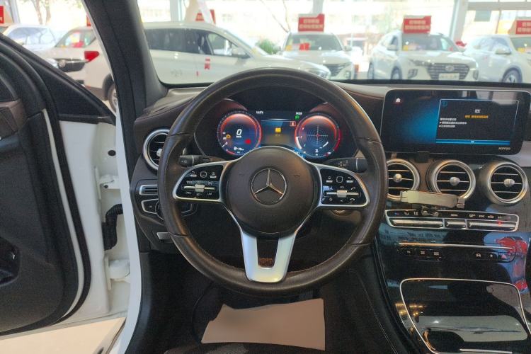 Used Mercedes-Benz GLC 2020 Facelifted GLC 260 L 4MATIC Dynamic Edition