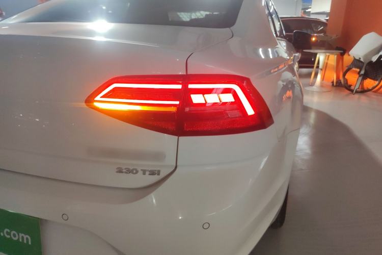 Used Volkswagen Lamando 2021 230TSI DSG Fashion Edition
