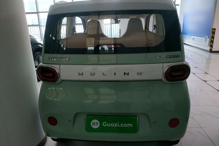 Used Wuling Hongguang MINIEV 2024 3rd Generation 215km Advanced Version
