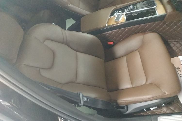 Used Volvo S90 2020 Facelifted T5 Zhiyi Luxury Edition
