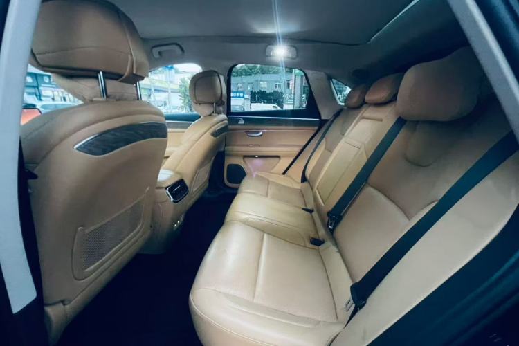 Used Hima AITO M5 2022 Extended-Range Four-Wheel Drive Performance Version
