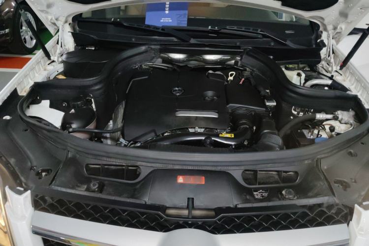 Used Mercedes-Benz GLK-Class 2015 GLK 260 4MATIC Dynamic Edition Ultimate Version
