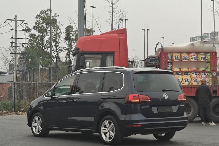 Used Volkswagen Sharan 2016 380TSI Comfort Edition 7-Seater
