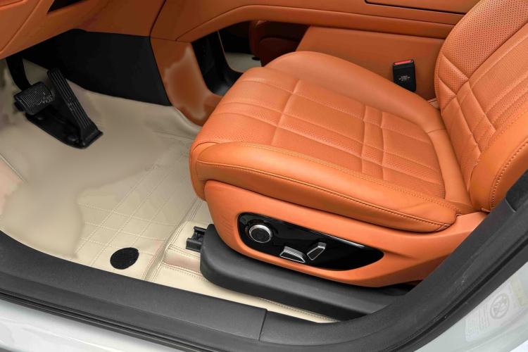 Used Deepal S09 2025 Four-Wheel Drive Ultra+ Custom Edition
