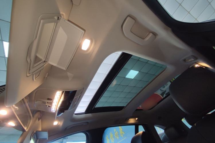 Used Mercedes-Benz C-Class 2015 C 200 station wagon