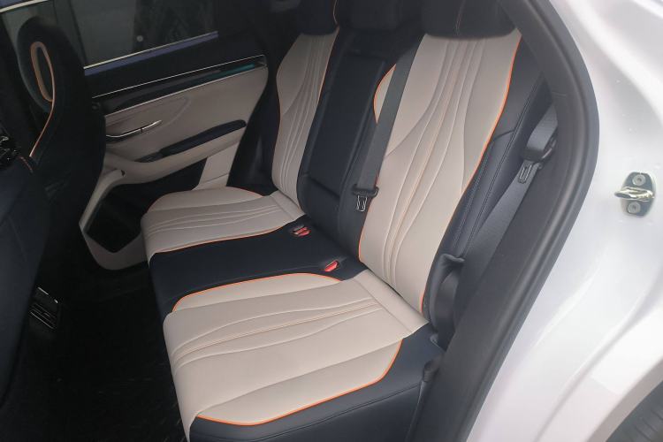 Used BYD Song PLUS New Energy 2023 Champion Edition EV 520KM Prestige Model
