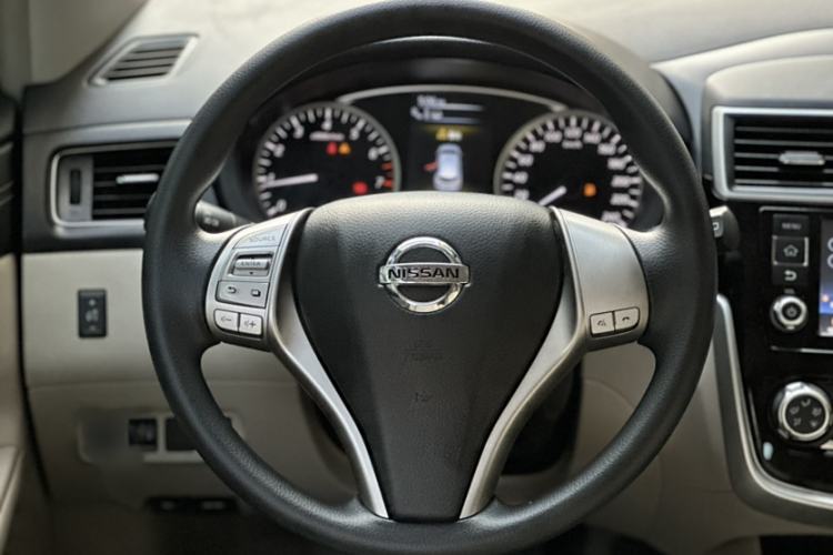 Used Nissan Tiida 2016 1.6L CVT Smart Drive Edition
