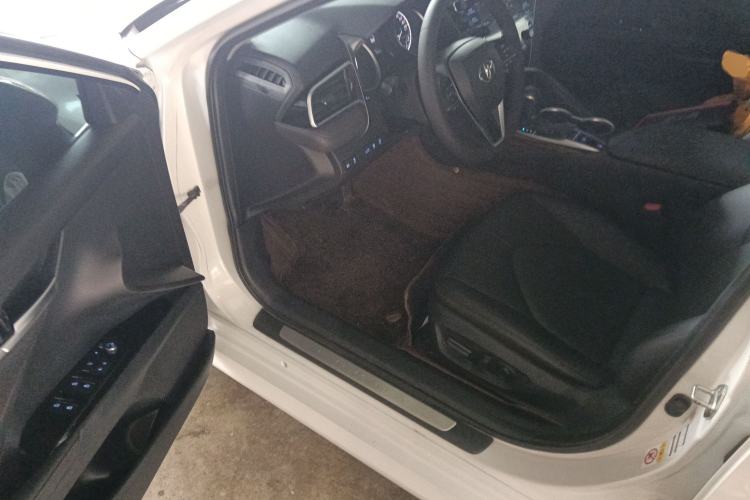 Used Toyota Camry 2018 2.5G Luxury Edition
