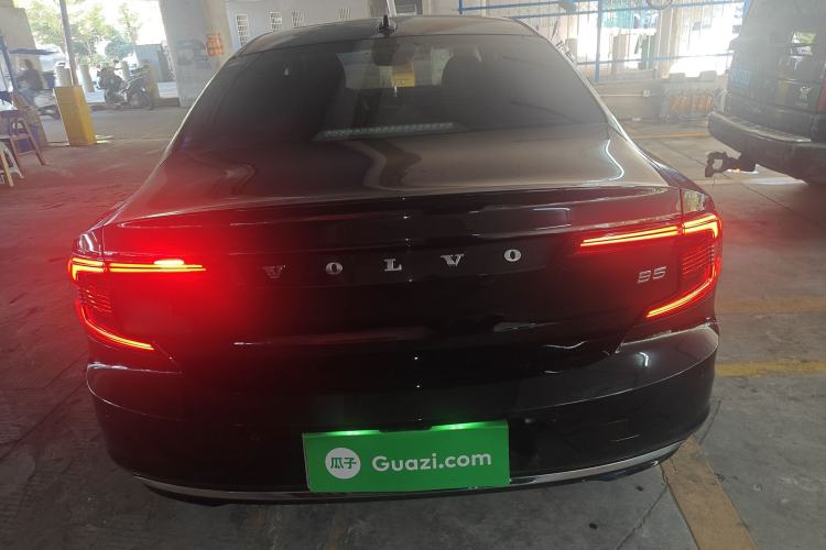 Used Volvo S90 2021 B5 Zhiyuan Luxury Edition
