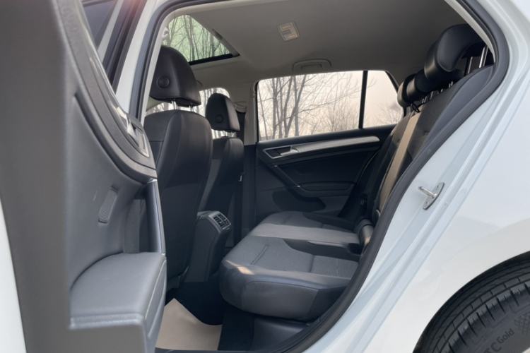 Used Volkswagen Golf 2018 1.6L Automatic Comfort Model