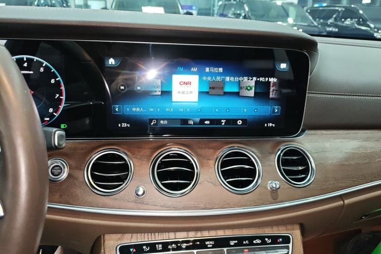 Used Mercedes-Benz E-Class 2022 E 300 L Premium Edition
