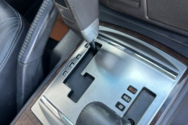 Used Mitsubishi Pajero 2018 V87 3.8L 3-Door GLS U.S.-Spec Model