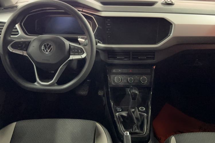 Used Volkswagen Tacqua 2021 200TSI DSG JoyConnect Edition
