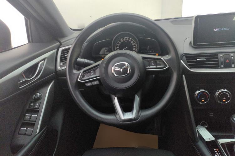 Used Mazda CX-4 2018 2.0L Automatic Two-Wheel Drive Blue Sky Dynamic Version China V Standard
