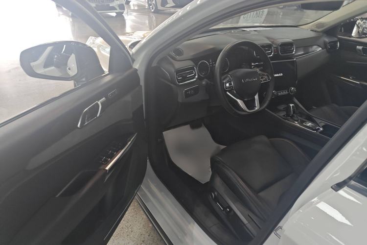 Used Lynk & Co 02 2019 1.5T DCT Two-Wheel Drive Pro Edition China VI Standard
