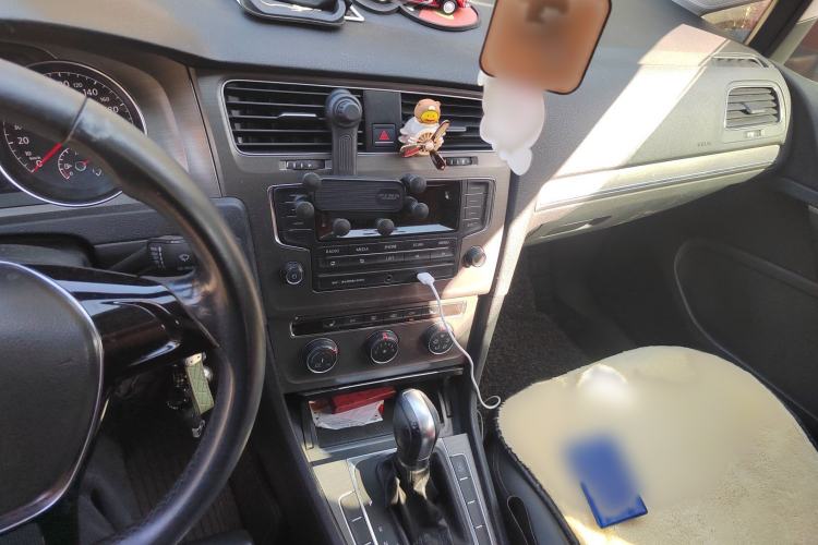 Used Volkswagen Golf 2014 1.6L Automatic Comfort Model
