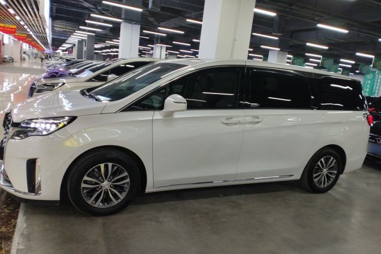 Used Buick GL8 2023 ES Lu Zun Deluxe Model

