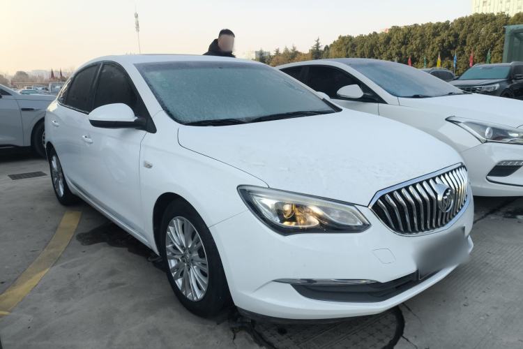 Used Buick GT 2015 15N Automatic Elite Version
