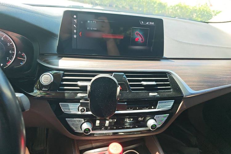 Used BMW 5 Series 2018 Facelifted 530Li xDrive Luxury Package
