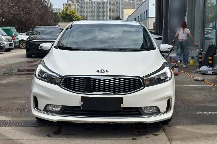 Used Kia K3 2016 1.6L Automatic GLS

