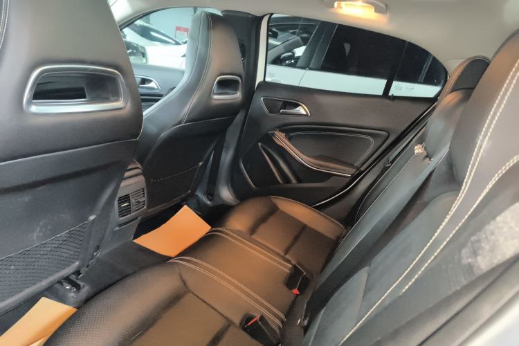 Used Mercedes-Benz GLA 2018 GLA 200 Fashion Model
